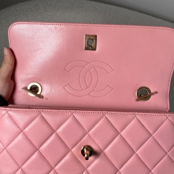 Authentic Pre-owned Chanel Trendy CC Flap Pink Lambskin - Picture 4 of 15